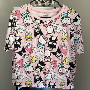 Hello Kitty Crop Graphic T-Shirt